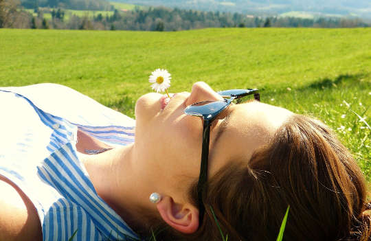 Clearing the Mental Chatter: A Great Aspect of Meditation Clearing the Mental Chatter: A Great Aspect of Meditation